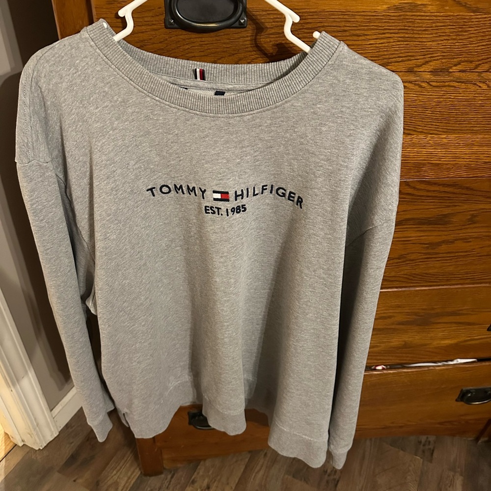 Gray Sweatshirt